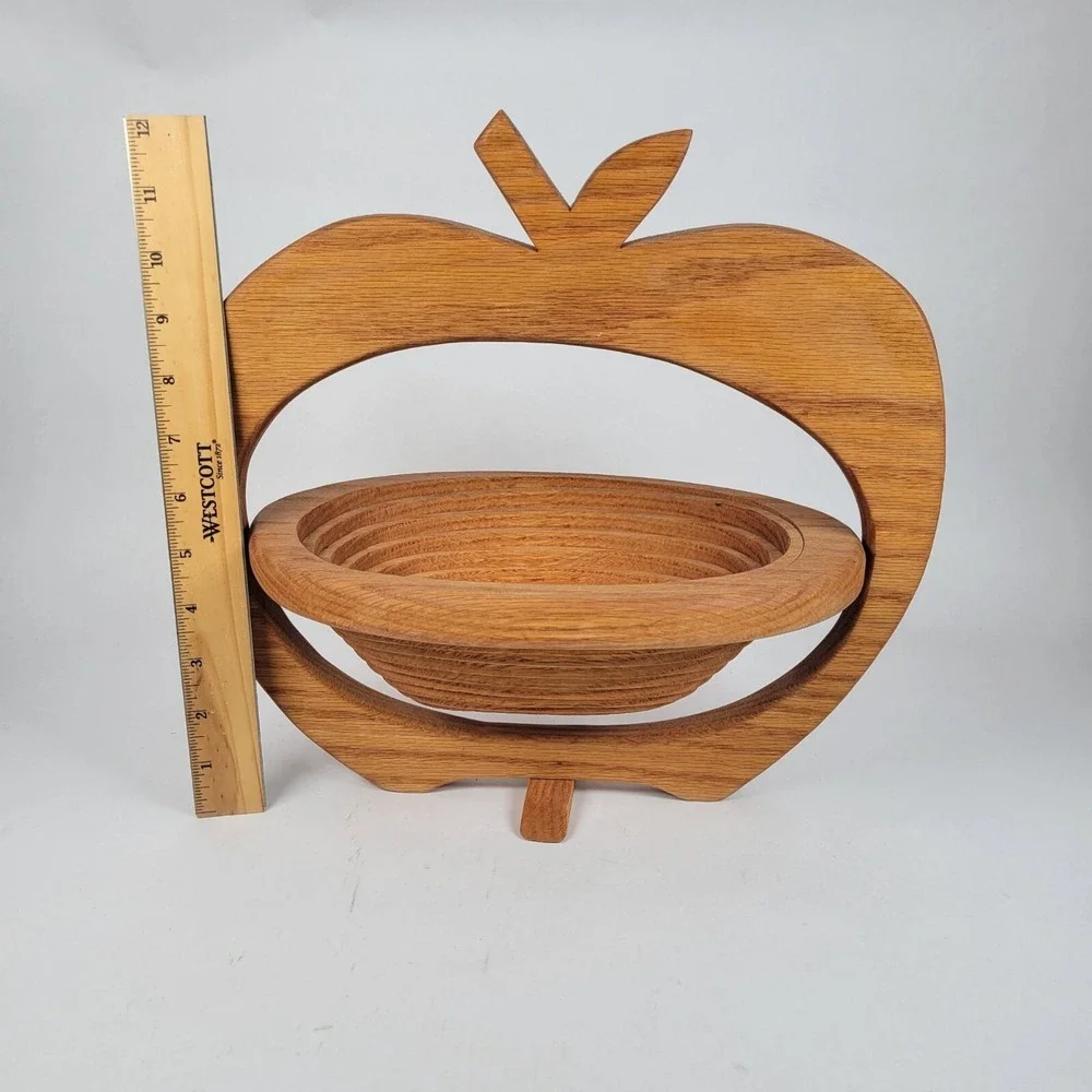 Vtg Wooden Ways Collapsible Apple-Shaped‎ Standing Wooden Basket Bowl Farmhouse